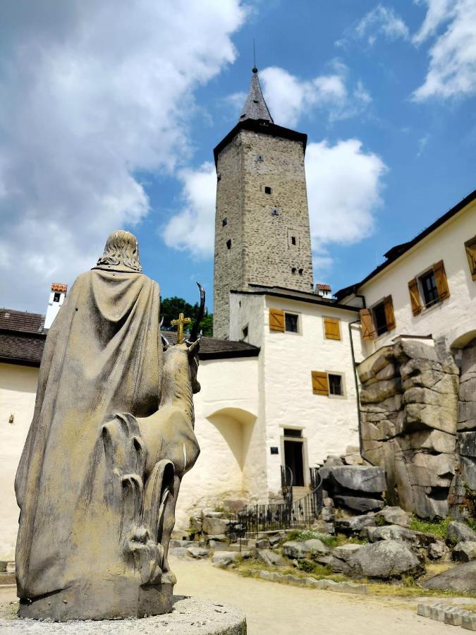 大卫膳食公寓酒店 Třešť 外观 照片